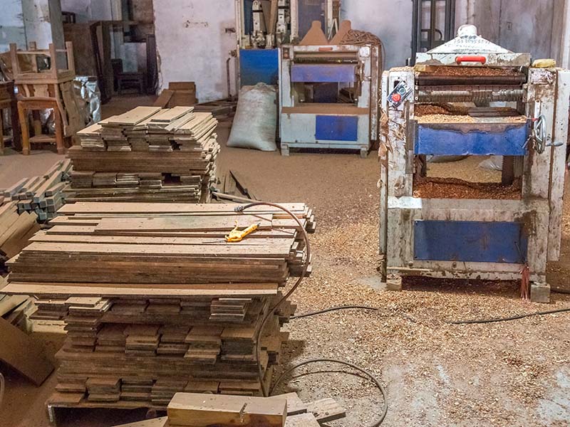 砀山柜门油漆修复报价